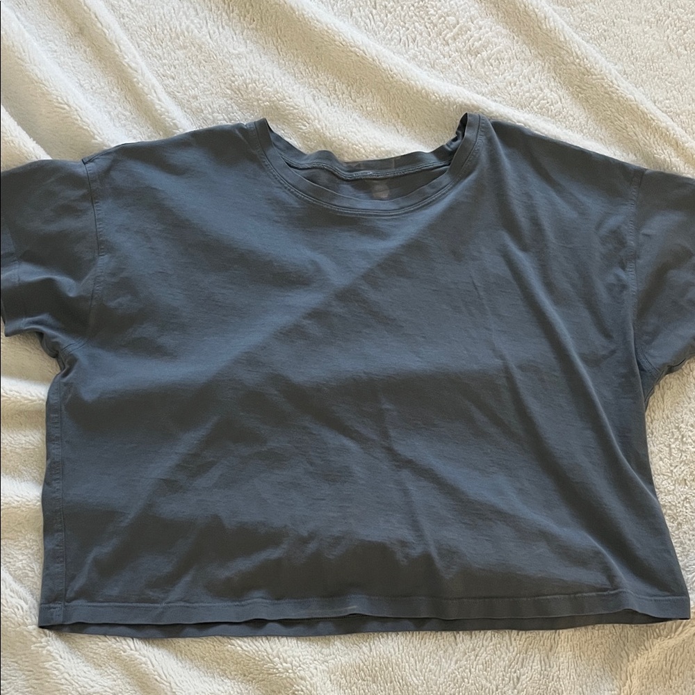 Lululemon blue top